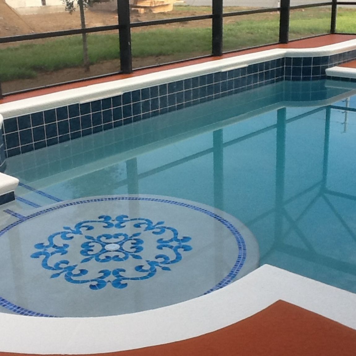 Pool Mosaic Tuscan Medallion Blue 42x42