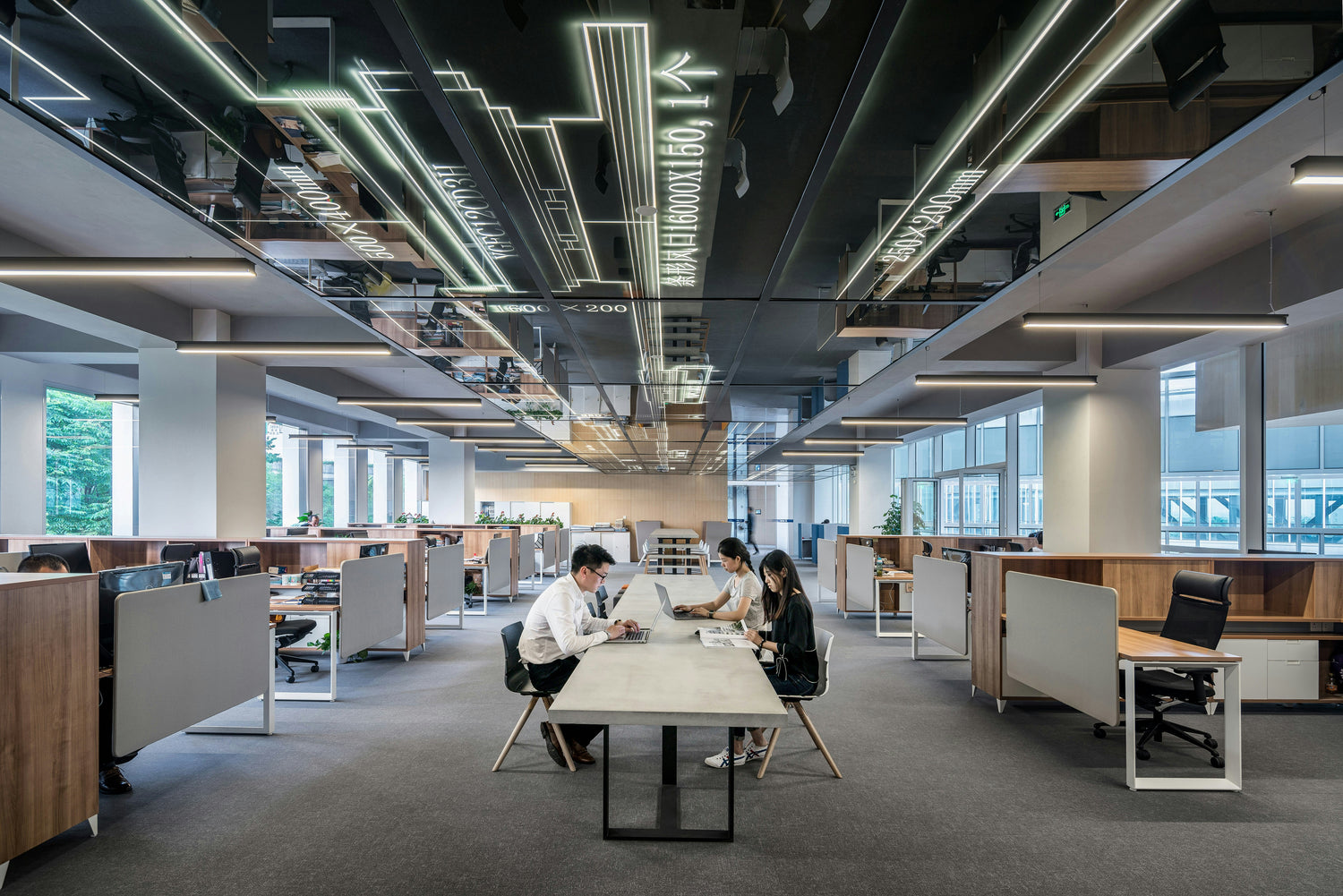What Are The Best Type Of Tiles For An Office?