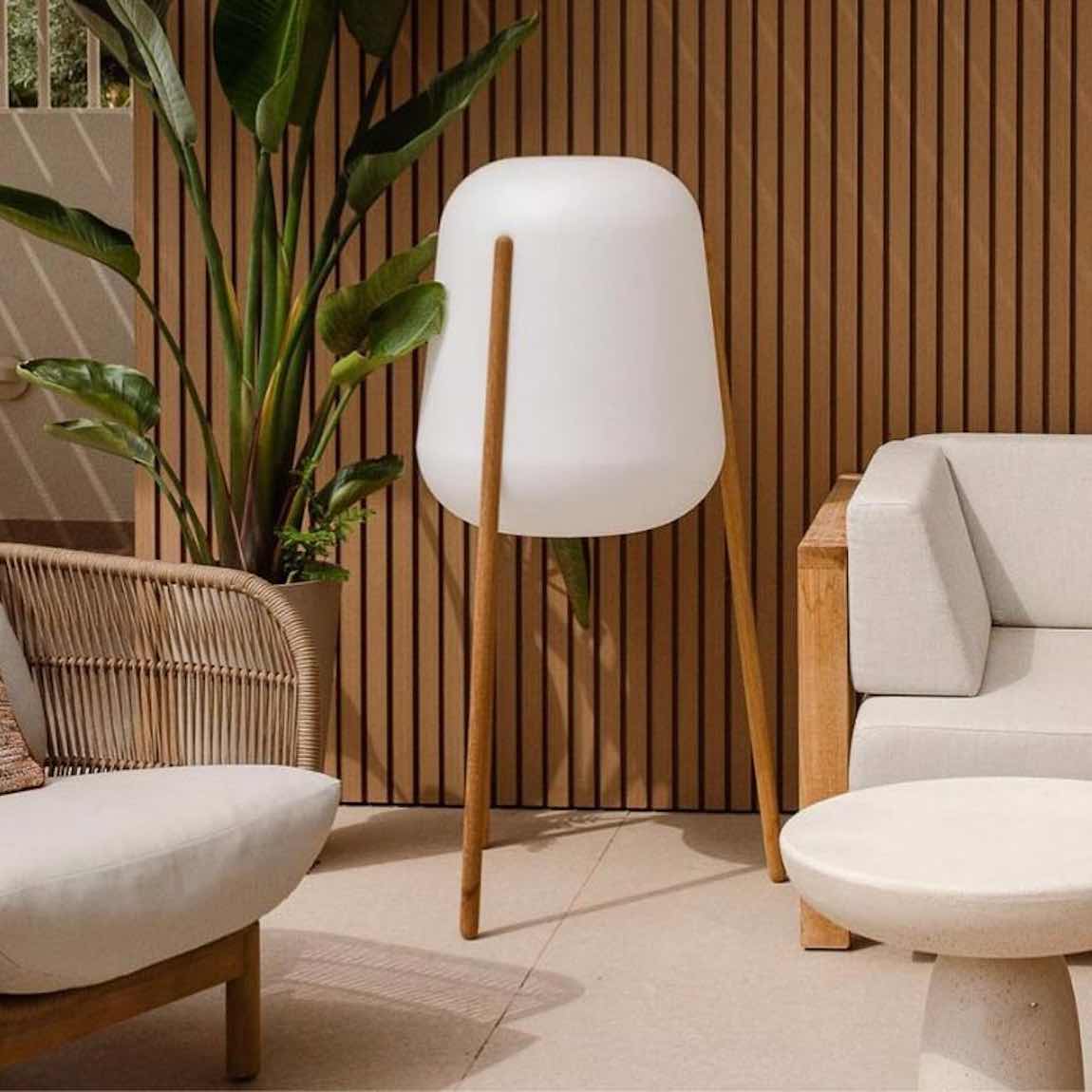 The Eco Slatted Wall Panel Flow Oak 8x96 is an eco-friendly decorative wall slat panel for the interior and exterior that offers excellent versatility, installed vertically or horizontally