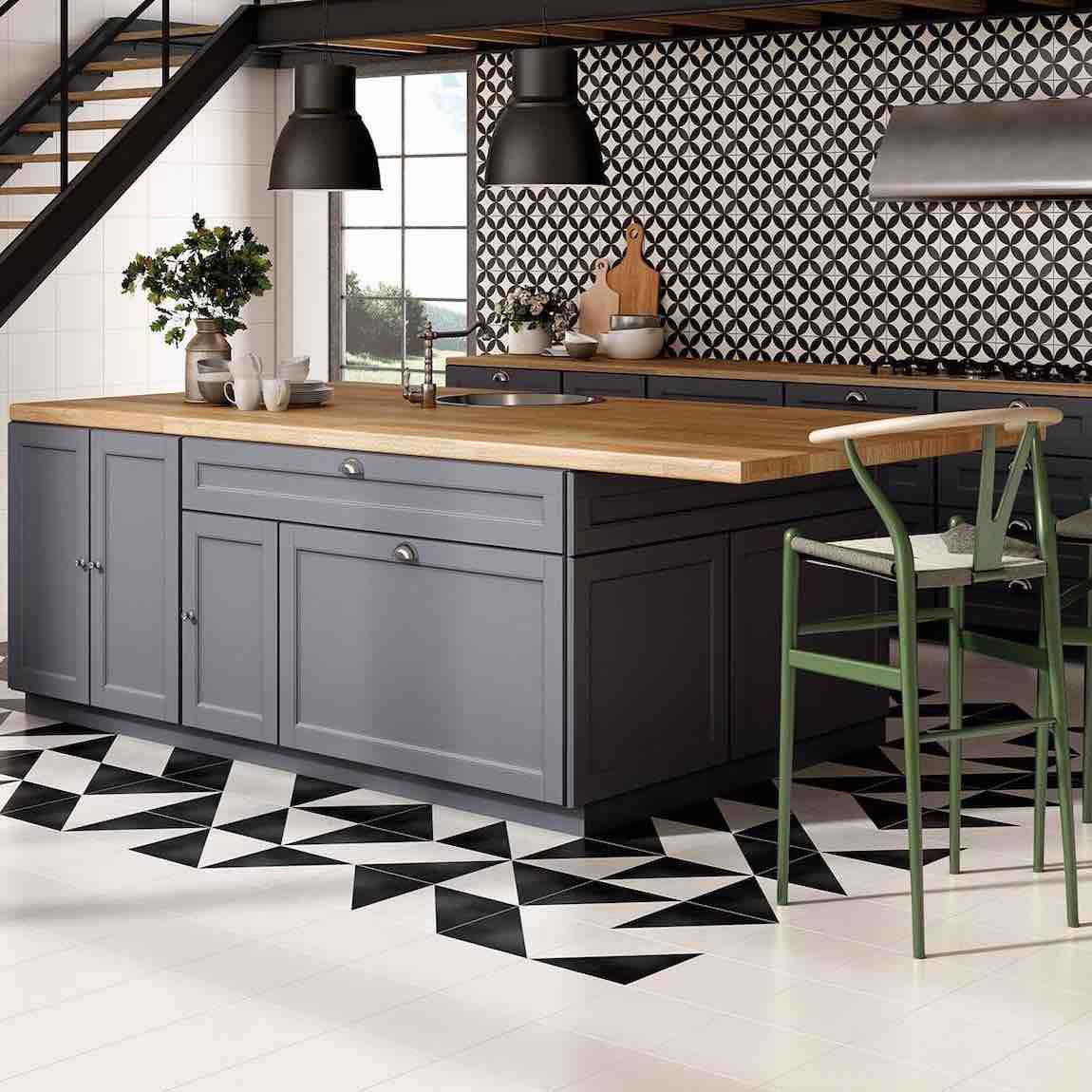 Patterned Porcelain Tile Coal 8x8