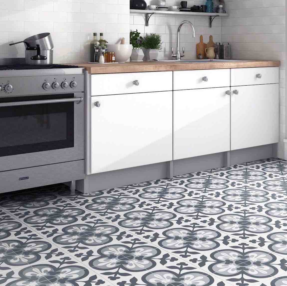 Patterned Porcelain Tile Casablanca 8x8