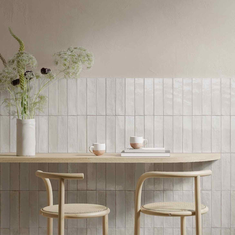 https://www.mineraltiles.com/cdn/shop/products/distressed-subway-tile-white-wall-bar_800x.jpg?v=1659641663