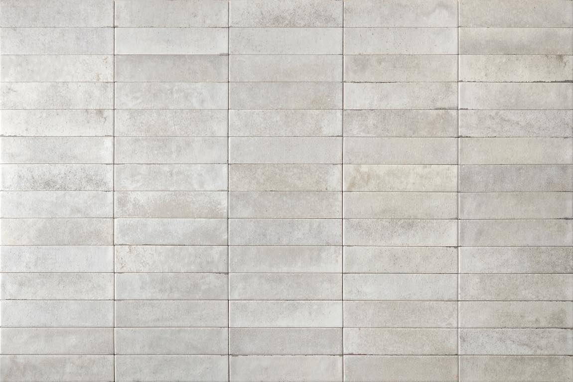 City Distressed Subway Tile Light Grey Matte 2x10